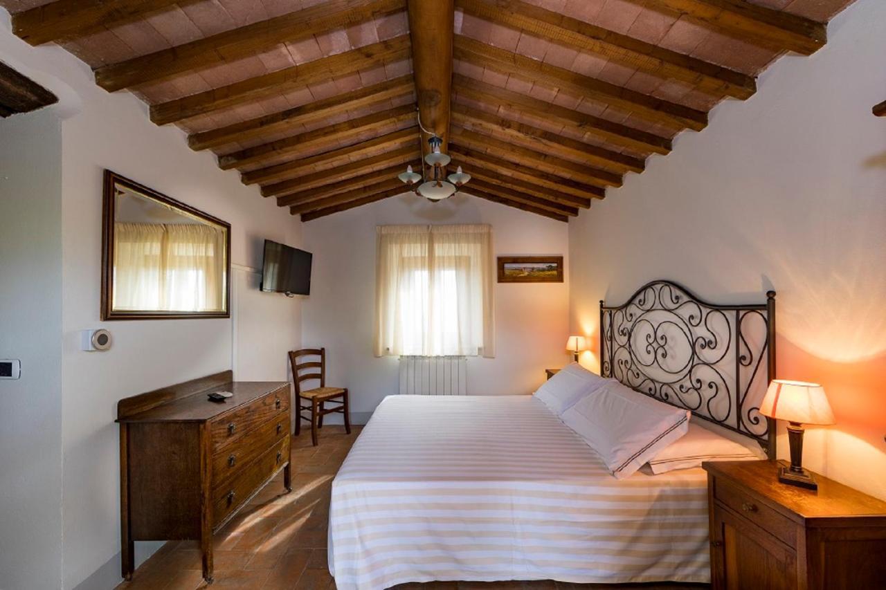 סקאנסאנו Agriturismo Podere L'Aione מראה חיצוני תמונה